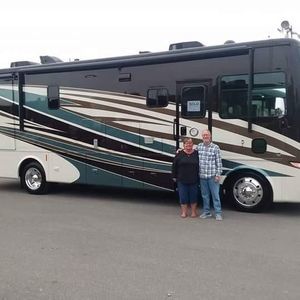 Meet your Posher, Pam